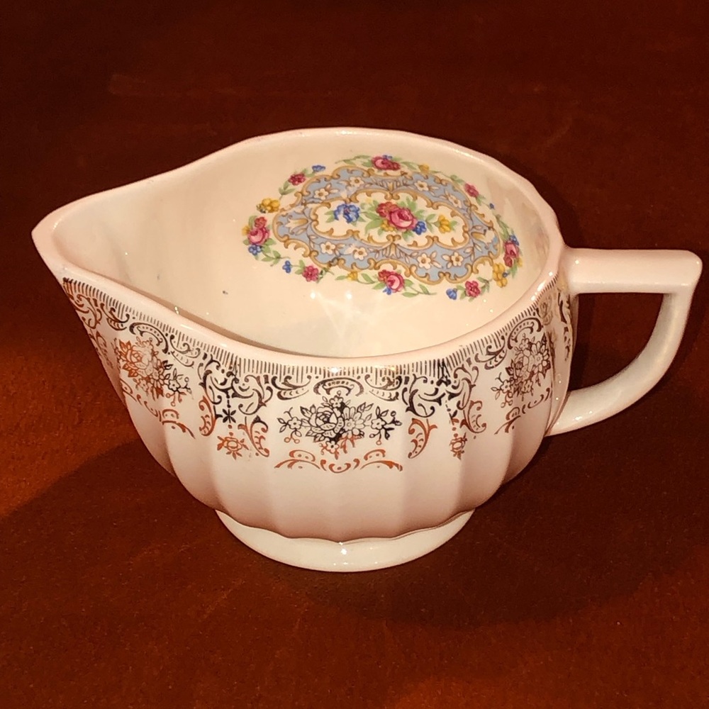 🫖Limoges Elegant Floral Creamer